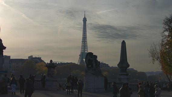 法国、巴黎、协和桥、埃菲尔铁塔、建筑、建筑结构、天空、人群