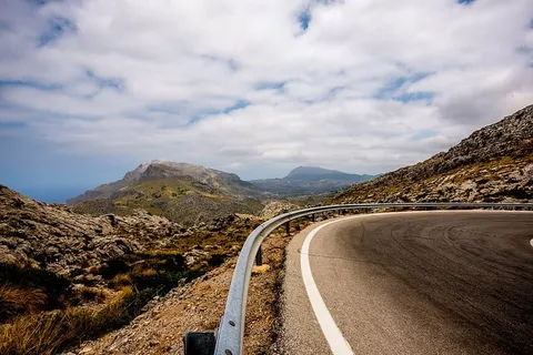 沥青,云,沙漠,空旷,雾,草,公路,小山 沥青,云,沙漠,空旷,雾,草,公路,小山