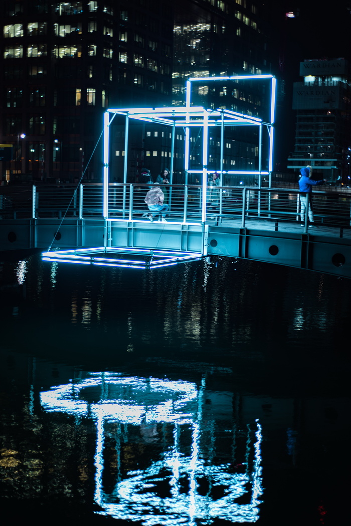 照明建筑框架，英国，伦敦，金丝雀码头，水，喷泉，照明，建筑