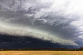 积雨云、风暴狩猎、气象学、雷暴、风暴、弧、阵风锋、雷云