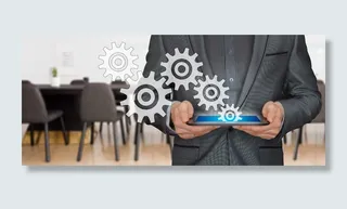 男士，灰色，西装夹克，手持，平板电脑，商人，咨询，商务