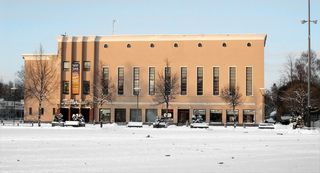 功能主义、剧场建筑、市场、新年、冬天、音乐、雪、寒冷的温度