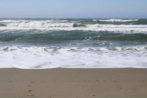 自然,海洋,户外,水,海洋,海浪,海岸线,海滩 自然,海洋,户外,水,海洋,海浪,海岸线,海滩