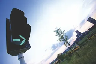 交通灯，树，绿色，交通灯，灯，围棋，云，天空