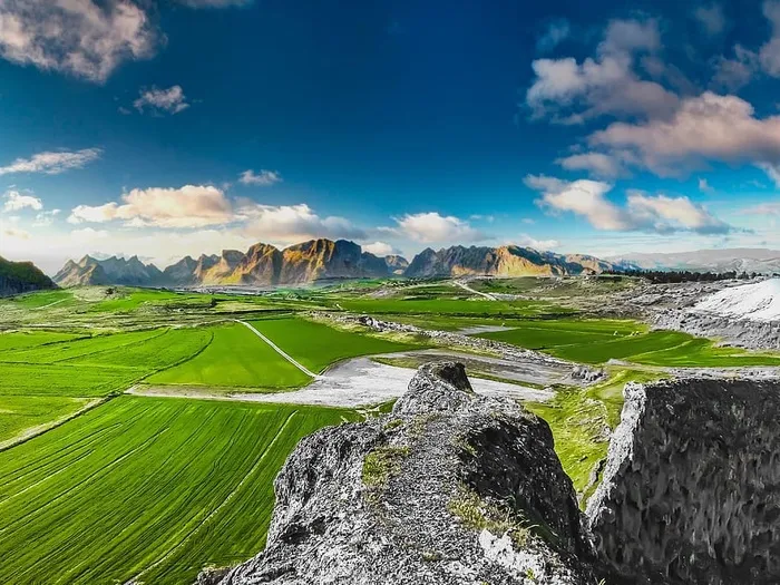 自然、风景、山脉、悬崖、危险、绿色、广阔、土地