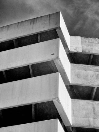 建筑，停车，建筑，建筑结构，建筑外观，无人，模式