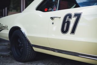 停放的白色车辆，汽车，编号，古董，旧，67，车轮