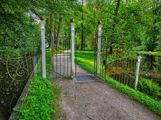 内维尔梅洛，荷兰，大门，树木，小径，小巷，夏天，春天