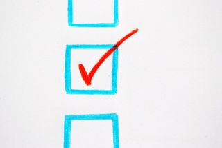 标签，复选框，红色，白色背景，白色，工作室拍摄，无人，胶带