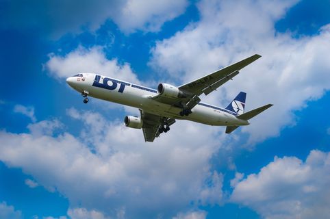 飞机，云，飞机的高度，机票，飞行，天空，天空，发动机