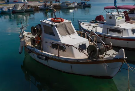 希腊，nea artaki，彩色背景，商业码头，工艺，文化，日，渔船