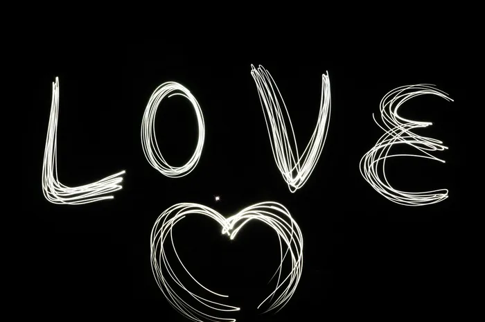 爱情文字, 爱情, 心, 夜景, 夜, 照明, 黑色背景, 长时间曝光