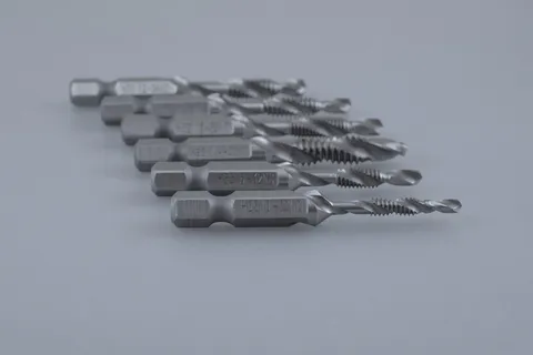 组合钻,钢,金属,铁,闭合,螺丝刀组,钻头组,钻头 组合钻,钢,金属,铁,闭合,螺丝刀组,钻头组,钻头