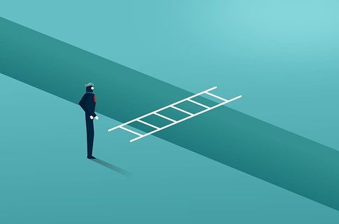 商人面临着*护城河——克服障碍