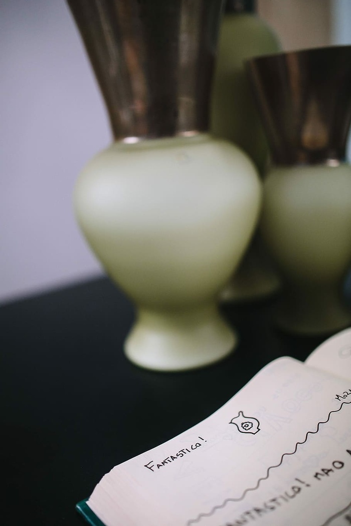 设计画廊中的留言簿