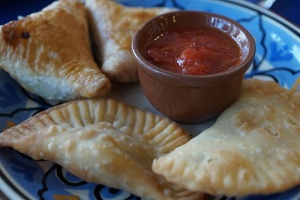 吃，面包，食物，饺子，饺子，开胃菜，蘸酱，番茄蘸酱