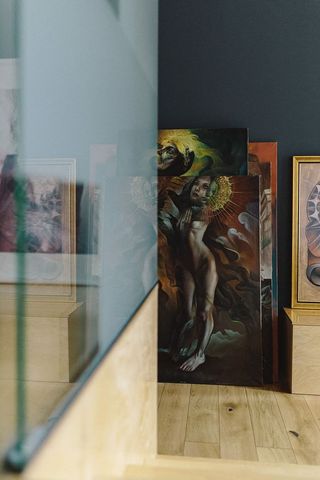 充满艺术气息的现代阁楼公寓