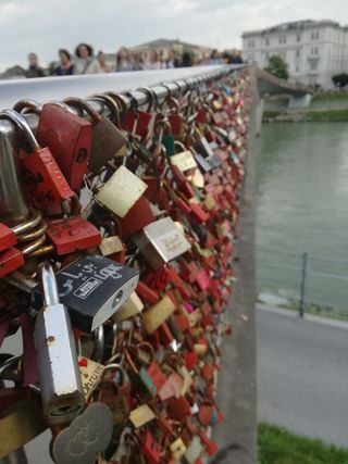 奥地利，萨尔茨堡，锁，挂锁，爱情锁，安全，安全，水