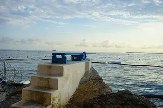 法国，安提比斯，伊甸园酒店，地中海，潜水板，游泳，游泳，海洋