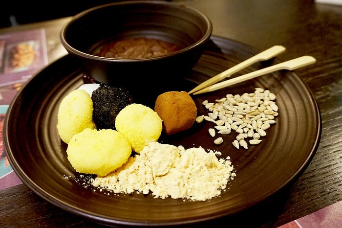 甜点，不给糖就捣蛋，混合谷物粉，增仔，坚果，食物，膳食，美食