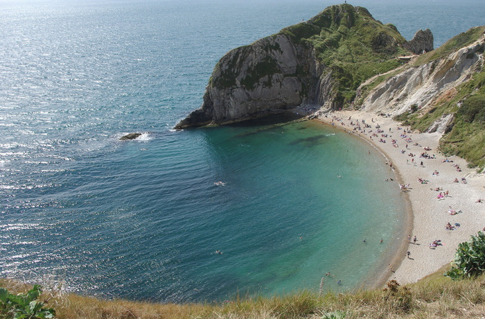 durdle door，东海滩，侏罗纪海岸，多塞特，夏季，英国，假日，水