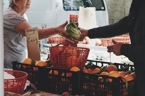 法国、蒙彼利埃、莱阿尔索、蔬菜、生产者、销售者、商业、展示