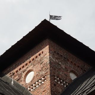 芬兰语,城堡,häme城堡,塔,建筑,砖,三角旗,历史 芬兰语,城堡,häme城堡,塔,建筑,砖,三角旗,历史