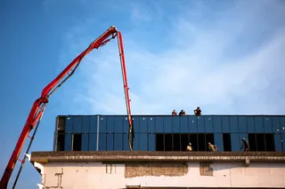 现场、建筑物、钢材、工人、起重机、高层、项目、移动