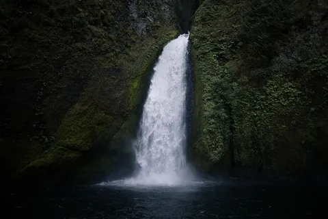 瀑布的镜头 瀑布的镜头