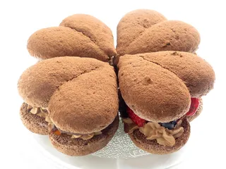 蛋糕、心、巧克力、套房、水果、可可、食品和饮料、甜食