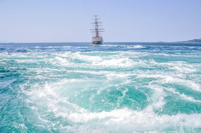海上船舶，漩涡，海上，帆船，日本，海上，波浪，水