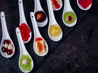 食品，美食家，食品摄影，美食，分子，酒精，鱼子酱，勺子