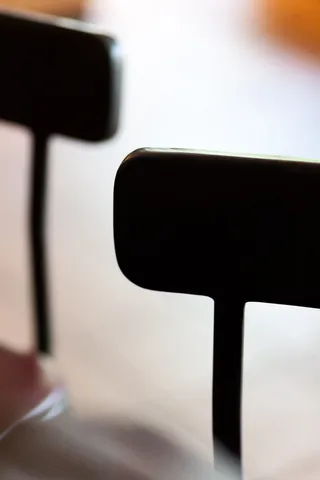 黑色椅子的照片