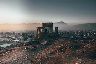 灰色混凝土结构