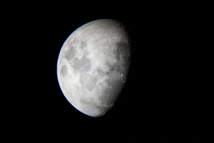 月球，季度，月球，第一季度，太空，天文学，陨石坑，夜晚