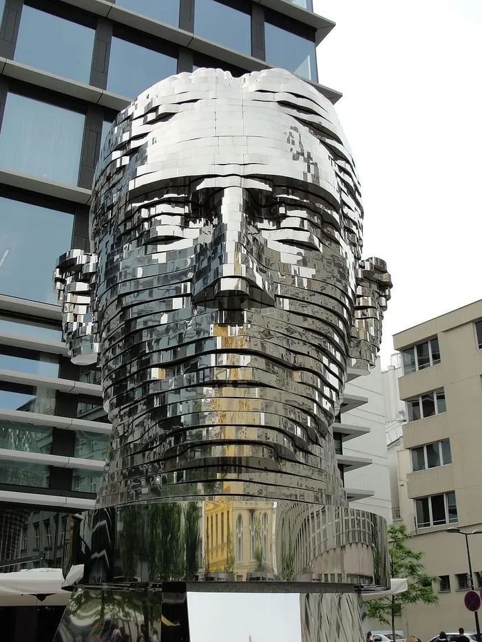 布拉格，卡夫卡，雕像，černý，černý，建筑外观，建筑，建筑结构