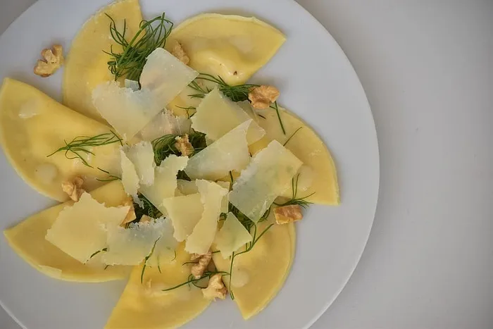 施韦兹，伯尔尼，奶酪，玉米饼，食品，食用，绿色，食品和饮料