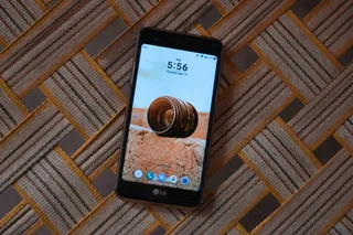 黑色Lg安卓智能手机