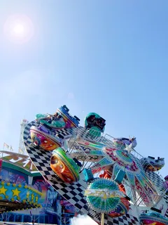 旋转木马、骑行、喧嚣、集市、年市场、民俗节、狂欢节、啤酒节 旋转木马、骑行、喧嚣、集市、年市场、民俗节、狂欢节、啤酒节
