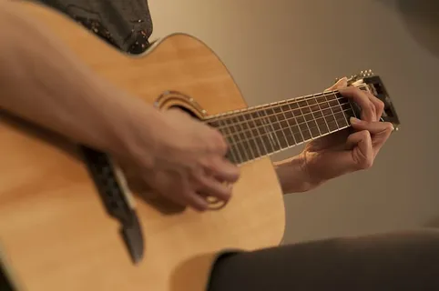 吉他,音乐,吉他课,弦乐,音乐家,手,乐器,女孩 吉他,音乐,吉他课,弦乐,音乐家,手,乐器,女孩