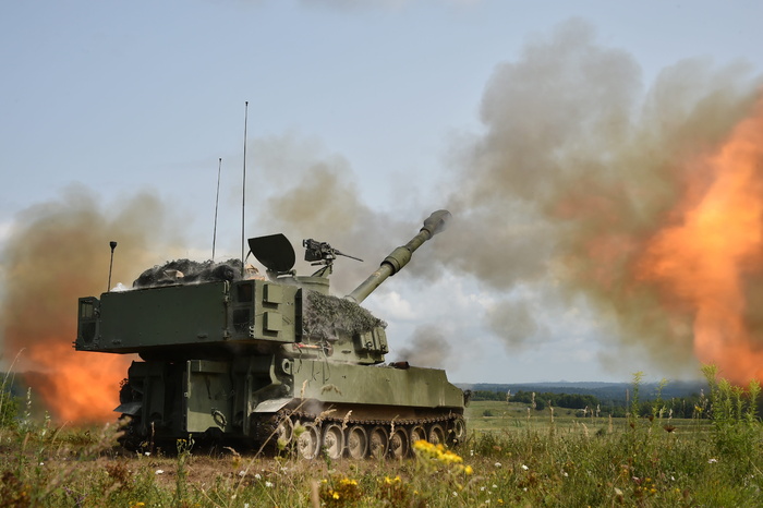 m109a6，圣骑士，榴弹炮，火炮，机动，攻击，陆军，装甲