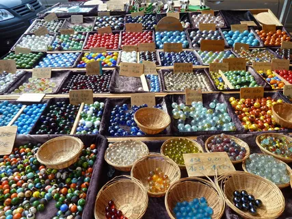 大理石,球,关于,彩色,玻璃,玩具,玻璃球,盒子 大理石,球,关于,彩色,玻璃,玩具,玻璃球,盒子