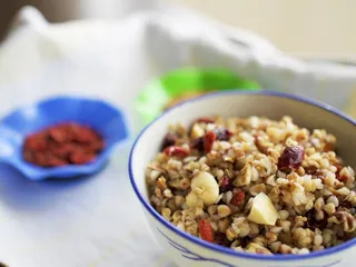 早上，早餐，碗，健康，食物，枸杞，山核桃，坚果