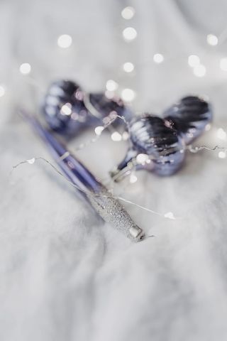 潘通紫外线圣诞饰品