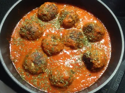 albondigas,肉末,番茄,洋葱,厨师,番茄酱,食品,食品和饮料 albondigas,肉末,番茄,洋葱,厨师,番茄酱,食品,食品和饮料