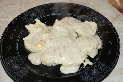 香肠肉汁和饼干,早餐,香肠肉汁,肉汁,饼干,酪乳饼干,餐,晚餐 香肠肉汁和饼干,早餐,香肠肉汁,肉汁,饼干,酪乳饼干,餐,晚餐