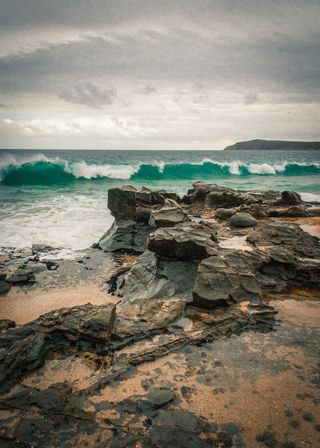 澳大利亚，圣雷莫，贝尔海滩，海，水，云天，陆地，岩石
