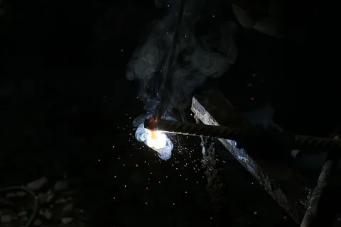 无标题，低，角度，照片，灯，钢，金属，棒