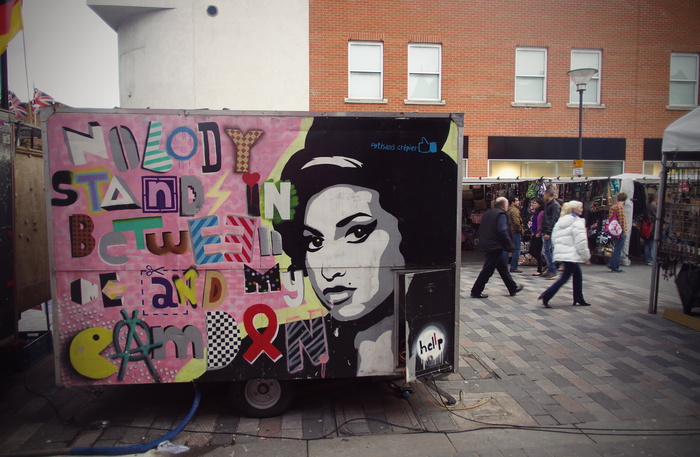 粉红色、黑色、封闭式、拖车、amywinehouse、涂鸦、urban、camden