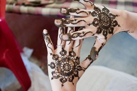 印度，帕尼瓦拉·莫里卡，指甲花，艺术品，手，婚礼，印度，装饰